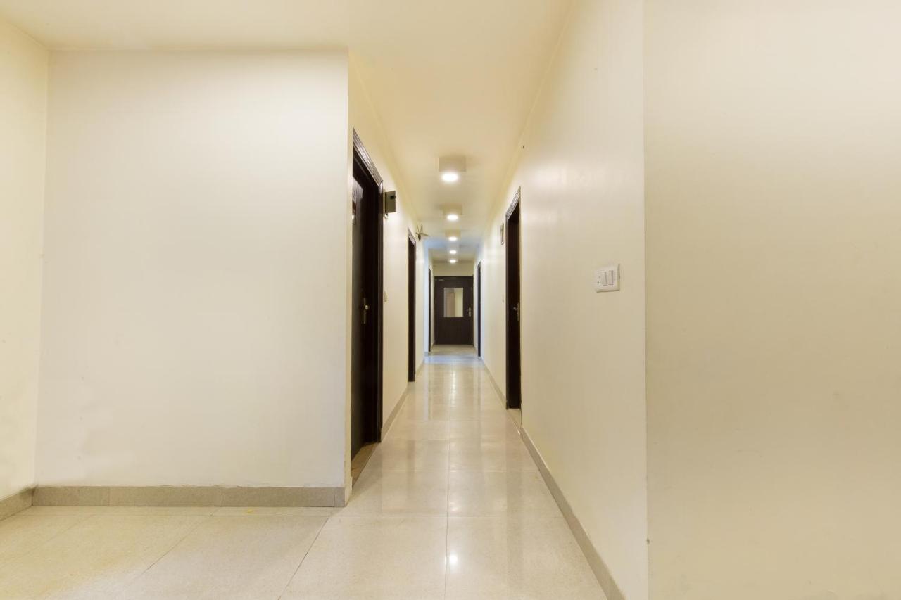 ניו דלהי The Alpino Hotel מראה חיצוני תמונה