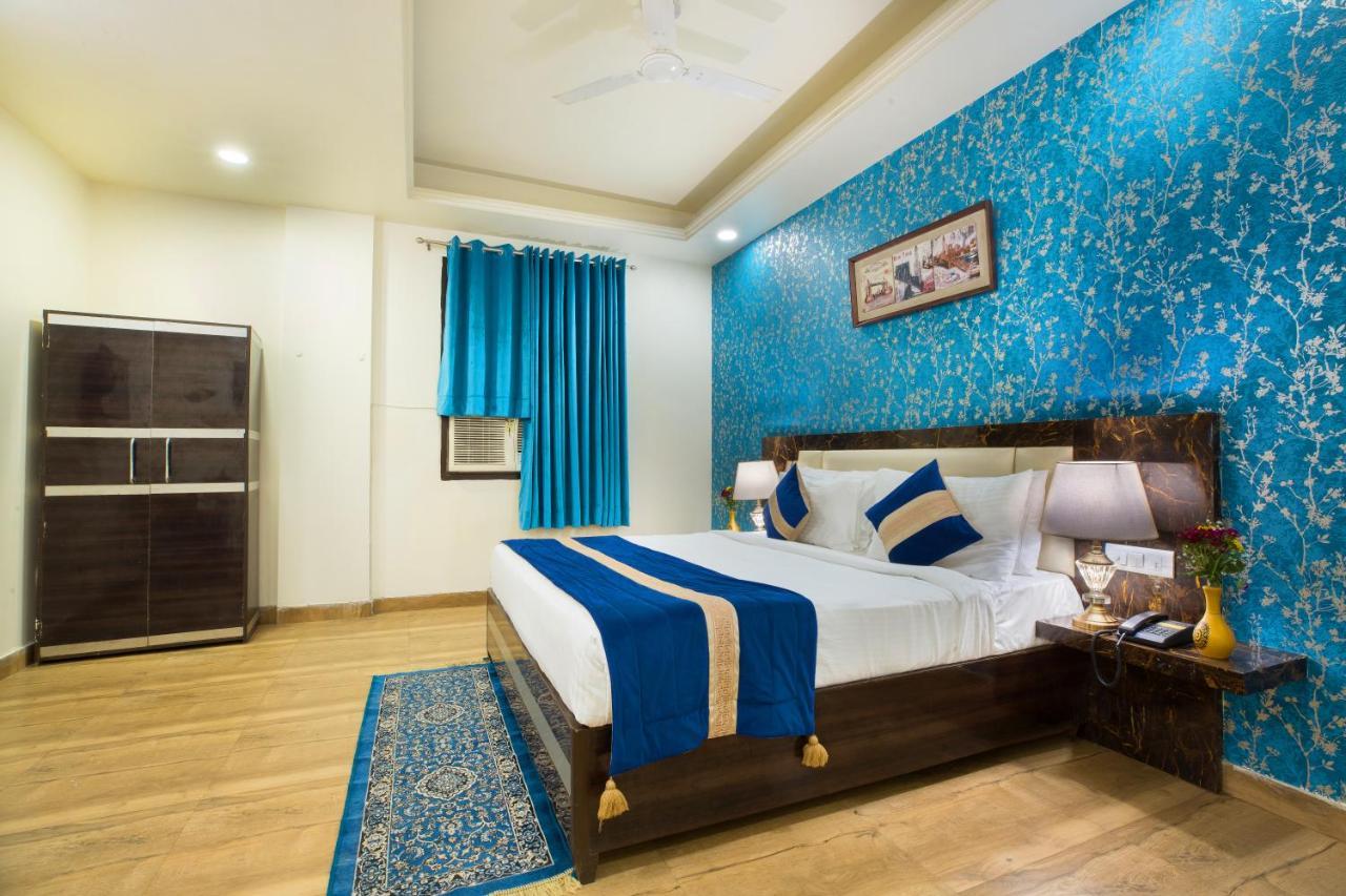 ניו דלהי The Alpino Hotel מראה חיצוני תמונה